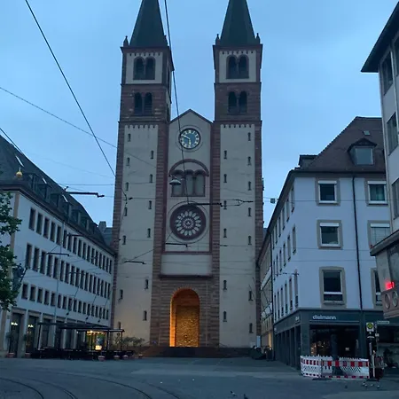 Hotel Zum Winzermaennle Wurzburgo