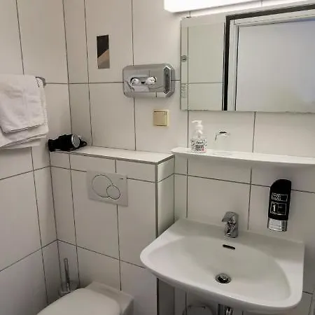 Otel Zum Winzermaennle
