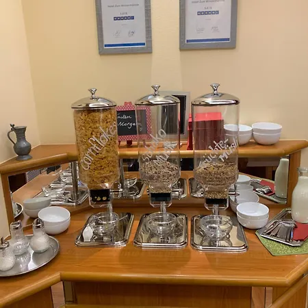 Otel Zum Winzermaennle 3*