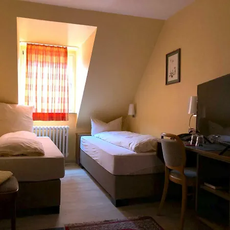 Zum Winzermaennle ホテル