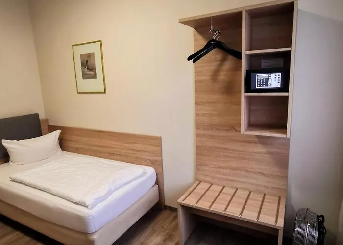 Hotel Zum Winzermaennle 3*