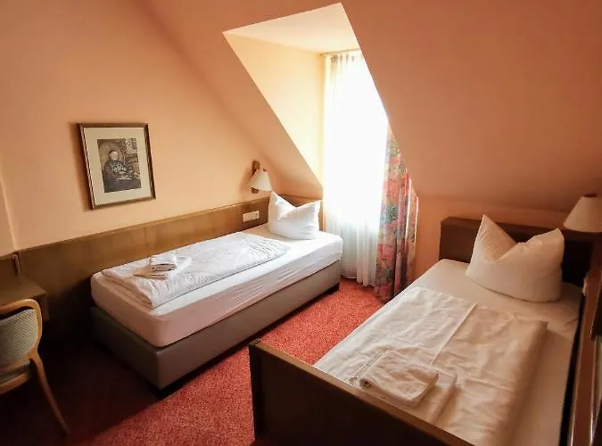 Zum Winzermaennle Hotel